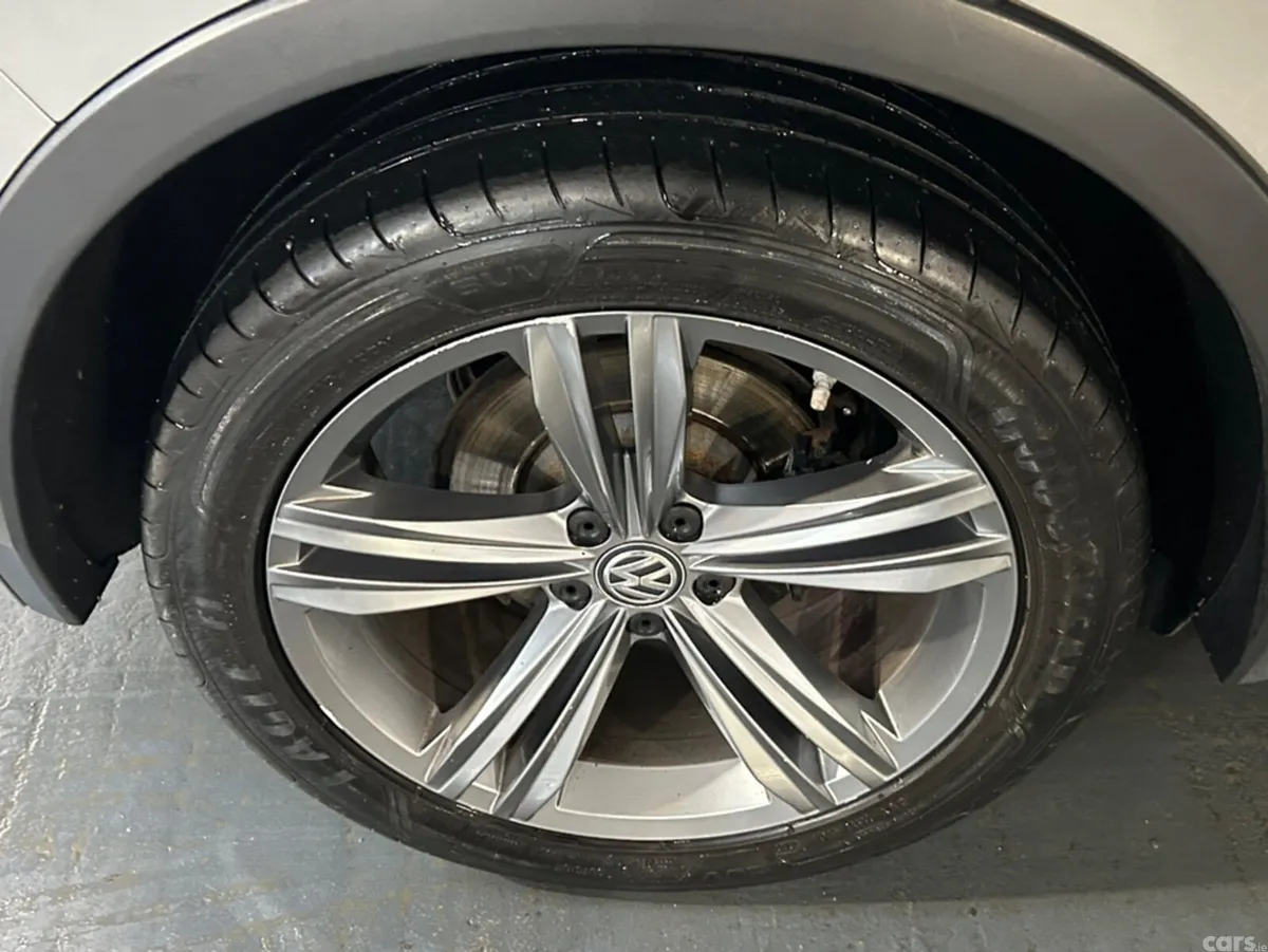 Volkswagen Tiguan SUV, Diesel, 2019, Grey