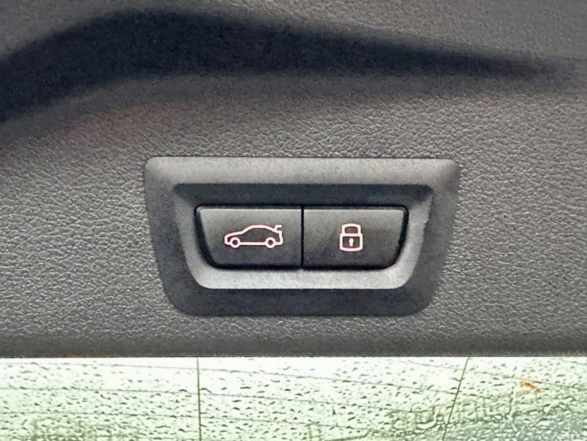 BMW X5 SUV, Petrol Plug-in Hybrid, 2025, Grey