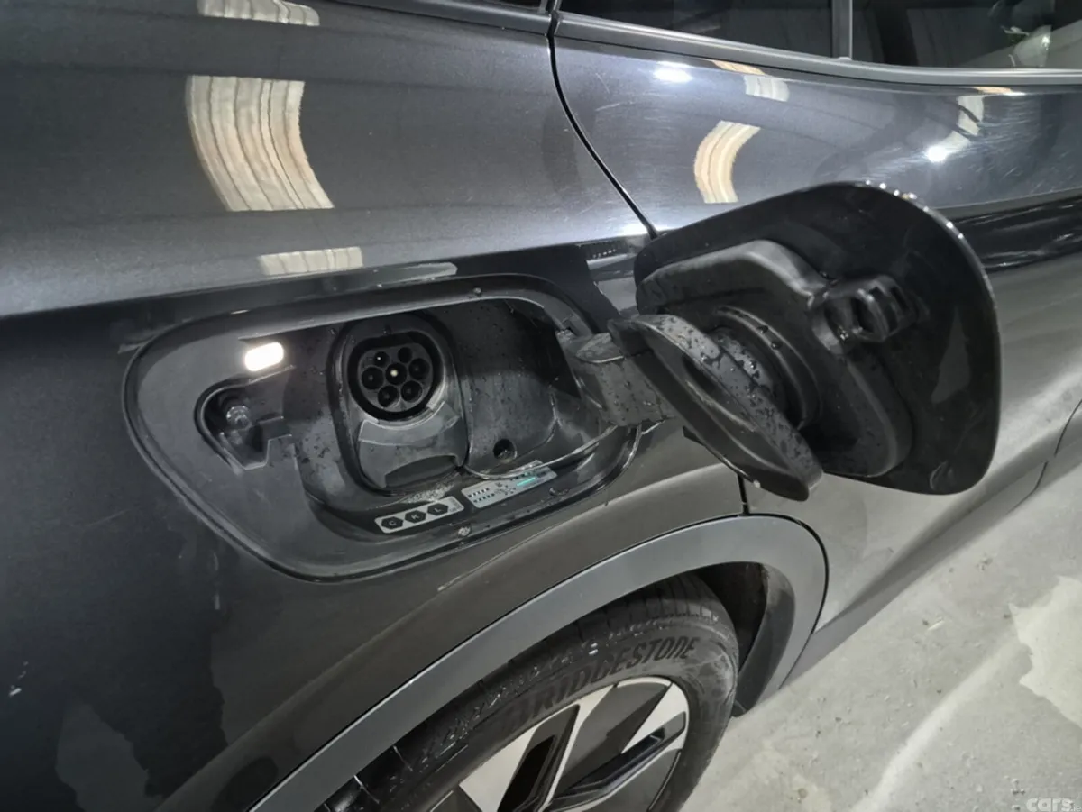 Volkswagen ID.4 Estate, Electric, 2022, Grey