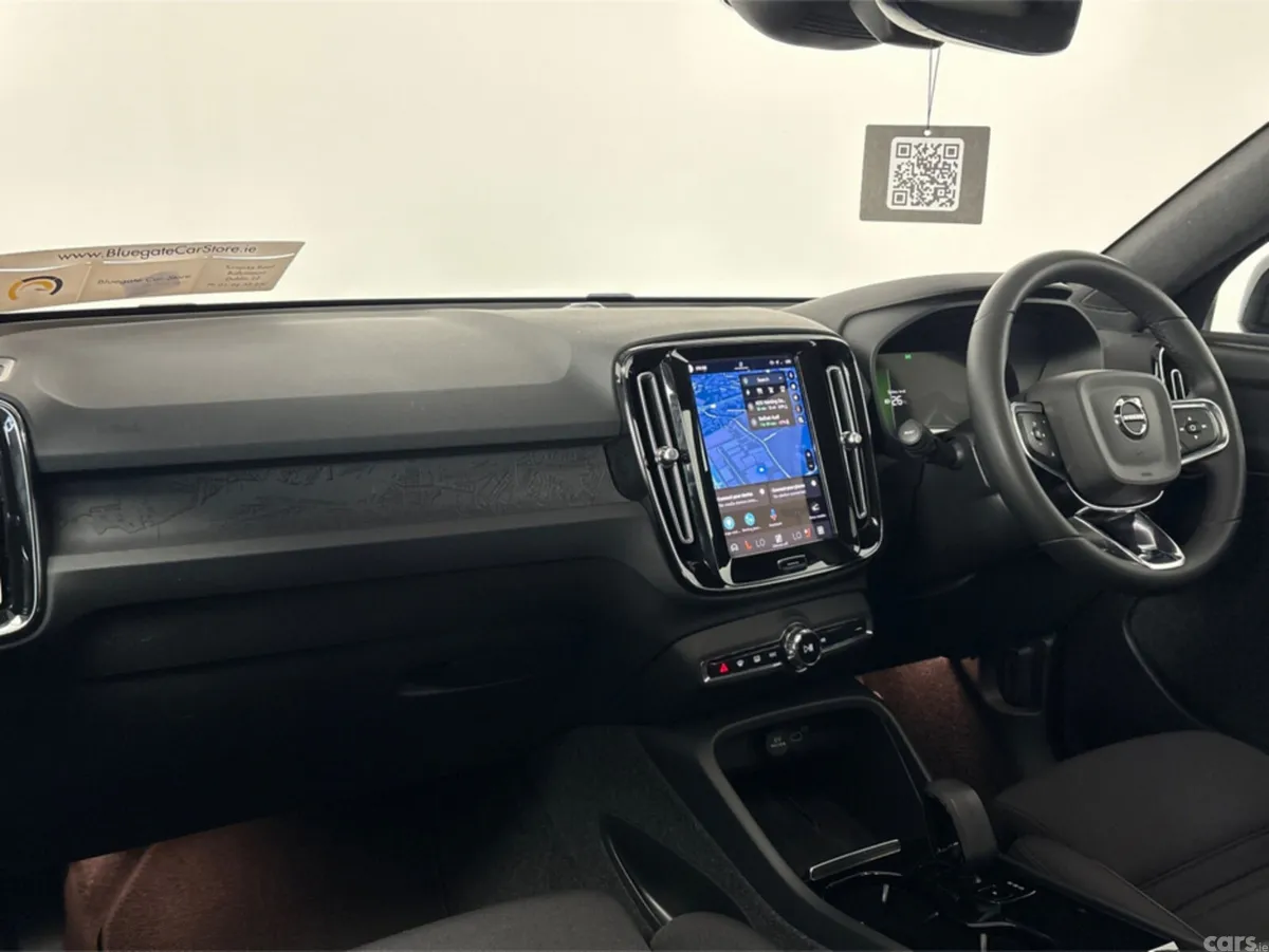 Volvo C40 Hatchback, Electric, 2023, Black