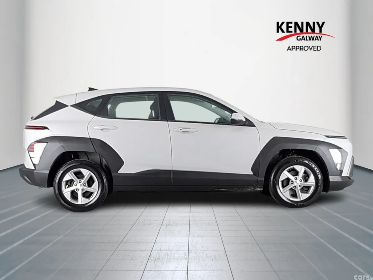 Hyundai KONA MPV, Petrol, 2023, Grey