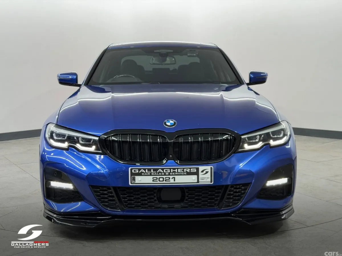 BMW 3-Series Saloon, Diesel, 2021, Blue