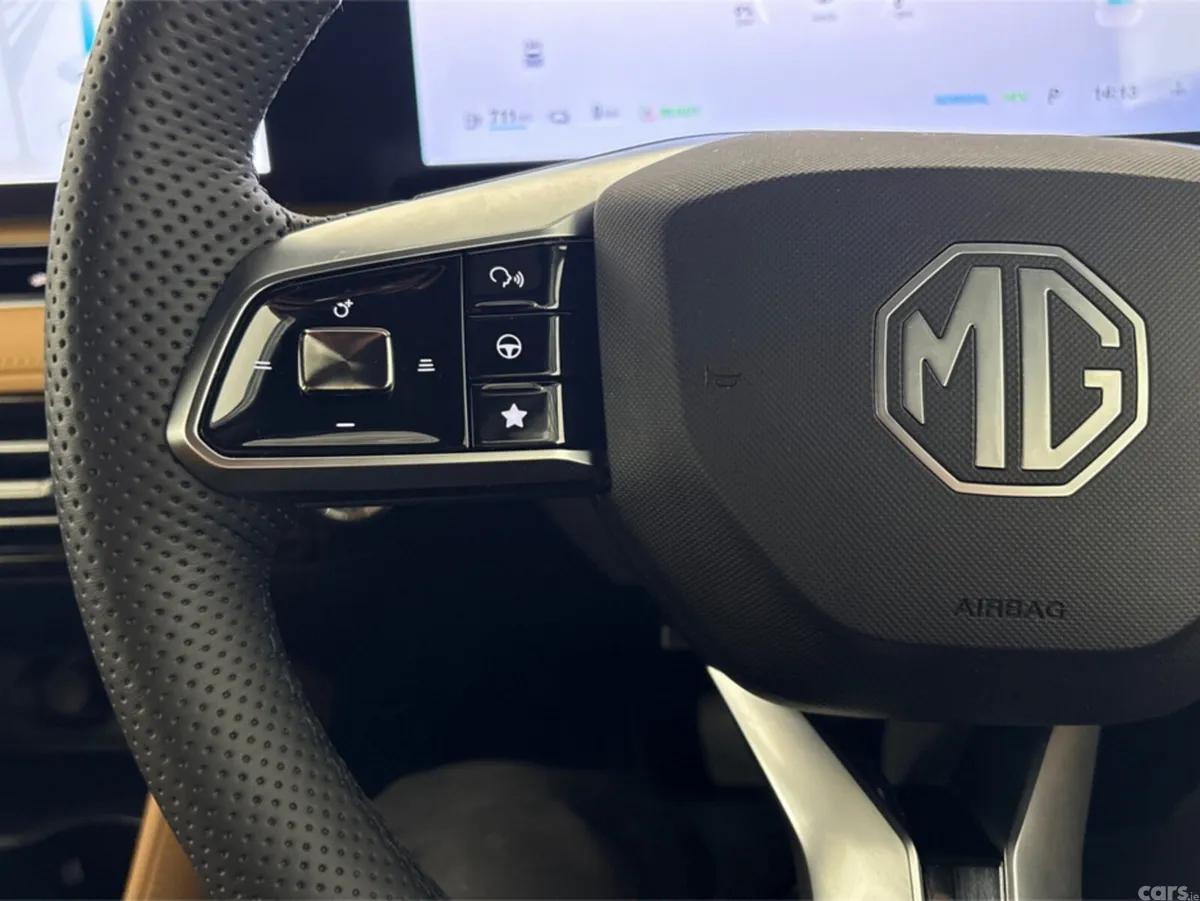 MG HS Hatchback, Petrol Plug-in Hybrid, 2025, Grey