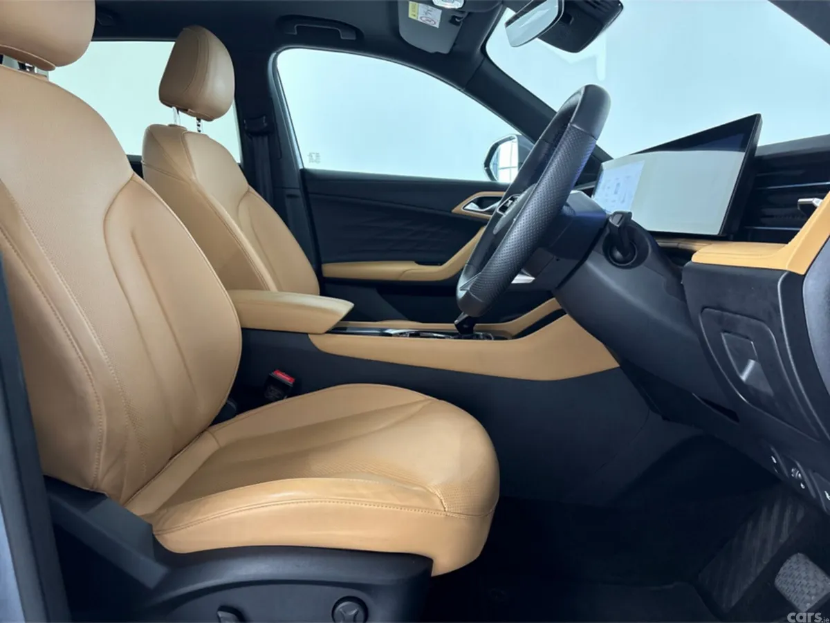 MG HS Hatchback, Petrol Plug-in Hybrid, 2025, Grey