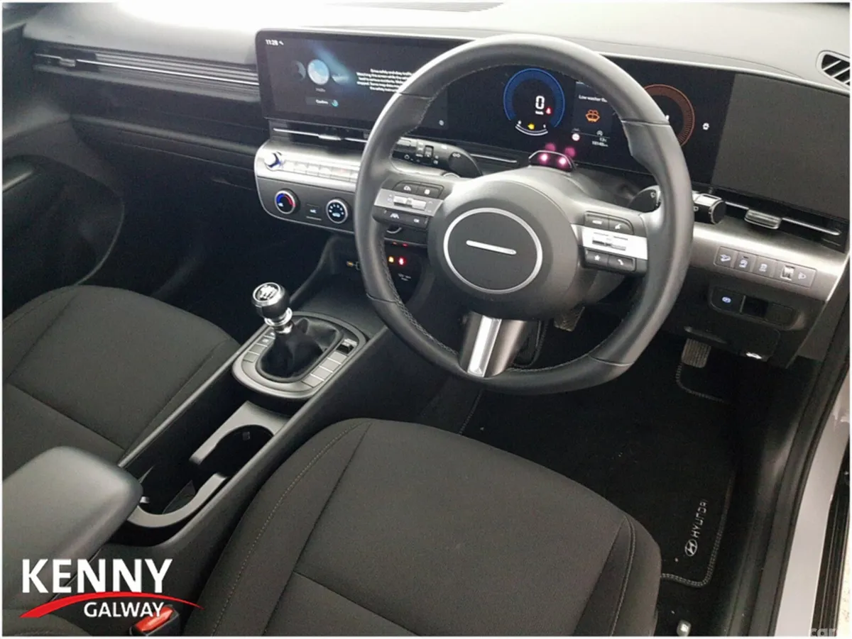 Hyundai KONA MPV, Petrol, 2023, Grey
