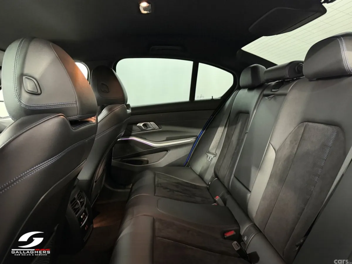 BMW 3-Series Saloon, Diesel, 2021, Blue