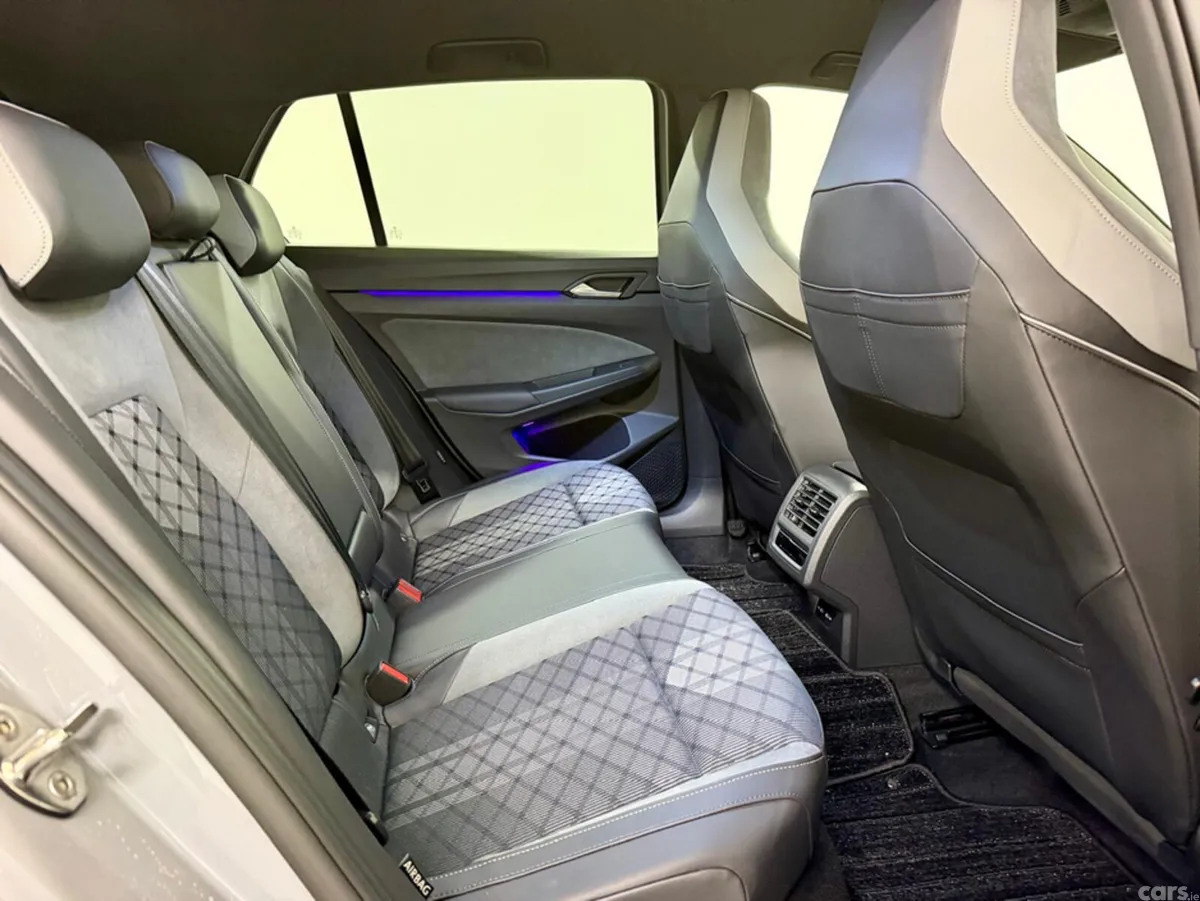 Volkswagen Golf Hatchback, Diesel, 2022, Grey