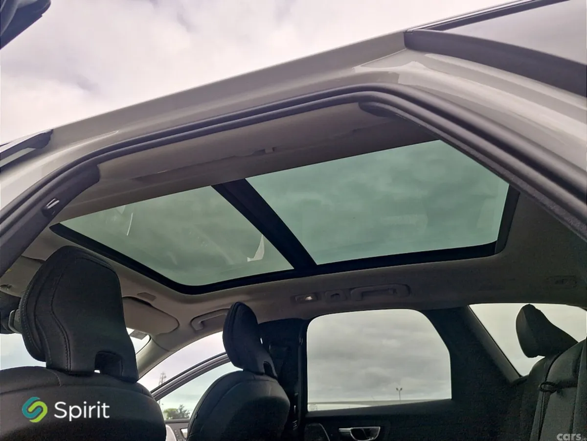 Volvo XC60 SUV, Petrol Plug-in Hybrid, 2024, White