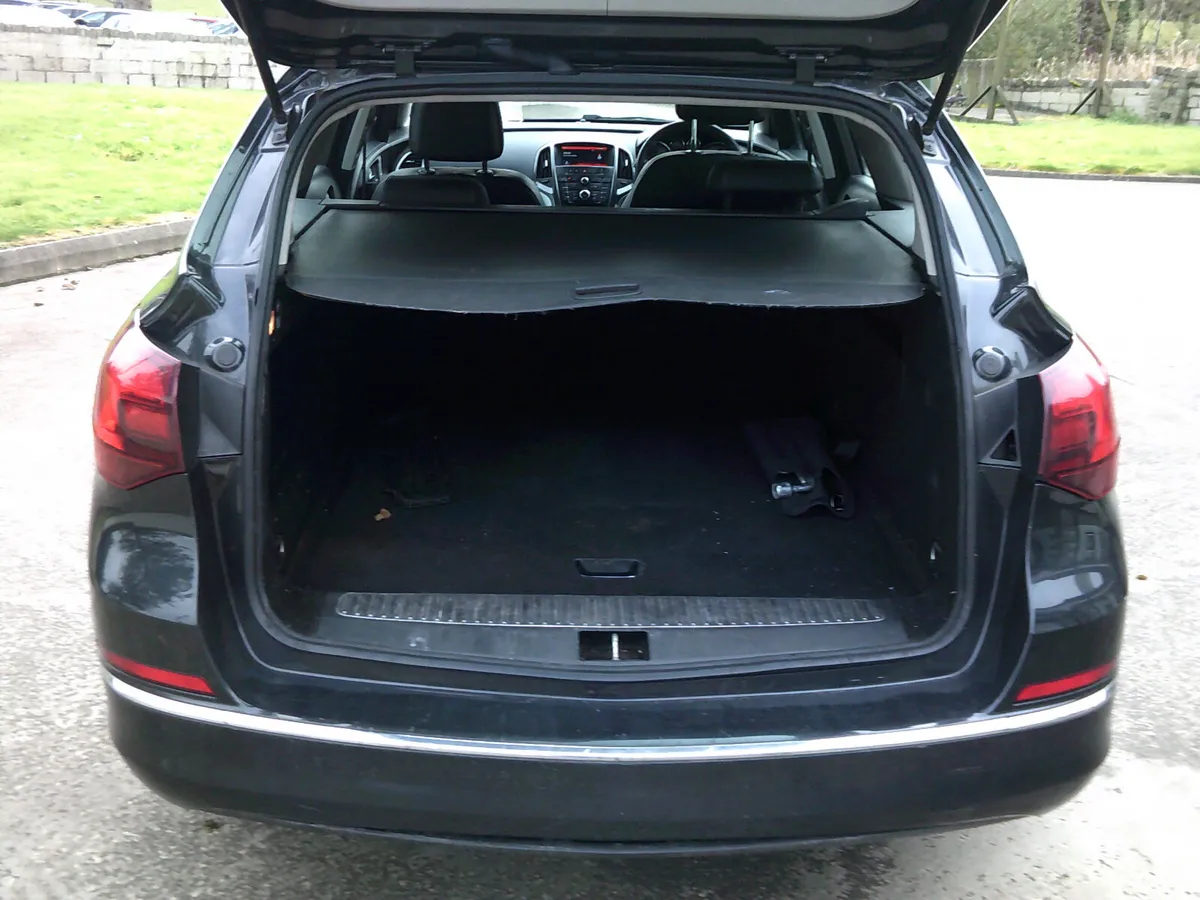 Opel Astra Estate, Diesel, 2014, Black