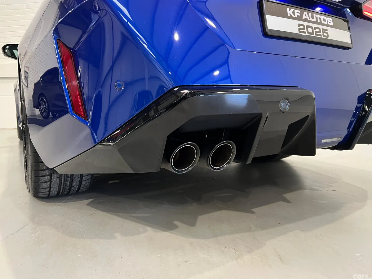 BMW M5 Saloon, Petrol Plug-in Hybrid, 2025, Blue