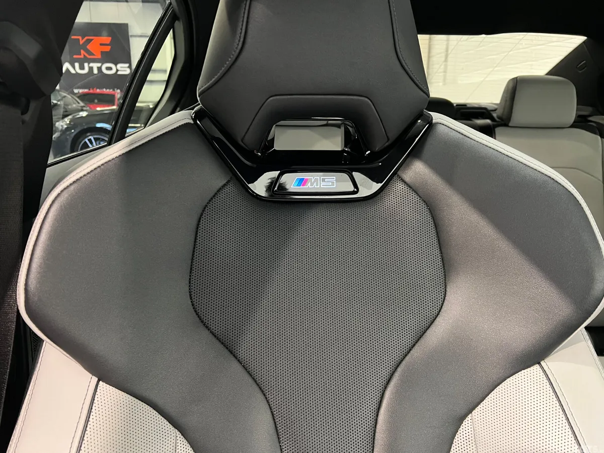BMW M5 Saloon, Petrol Plug-in Hybrid, 2025, Blue