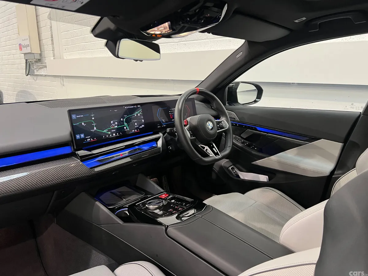 BMW M5 Saloon, Petrol Plug-in Hybrid, 2025, Blue
