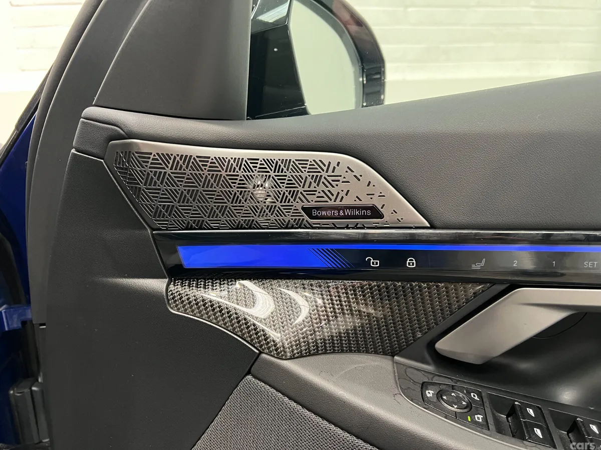 BMW M5 Saloon, Petrol Plug-in Hybrid, 2025, Blue
