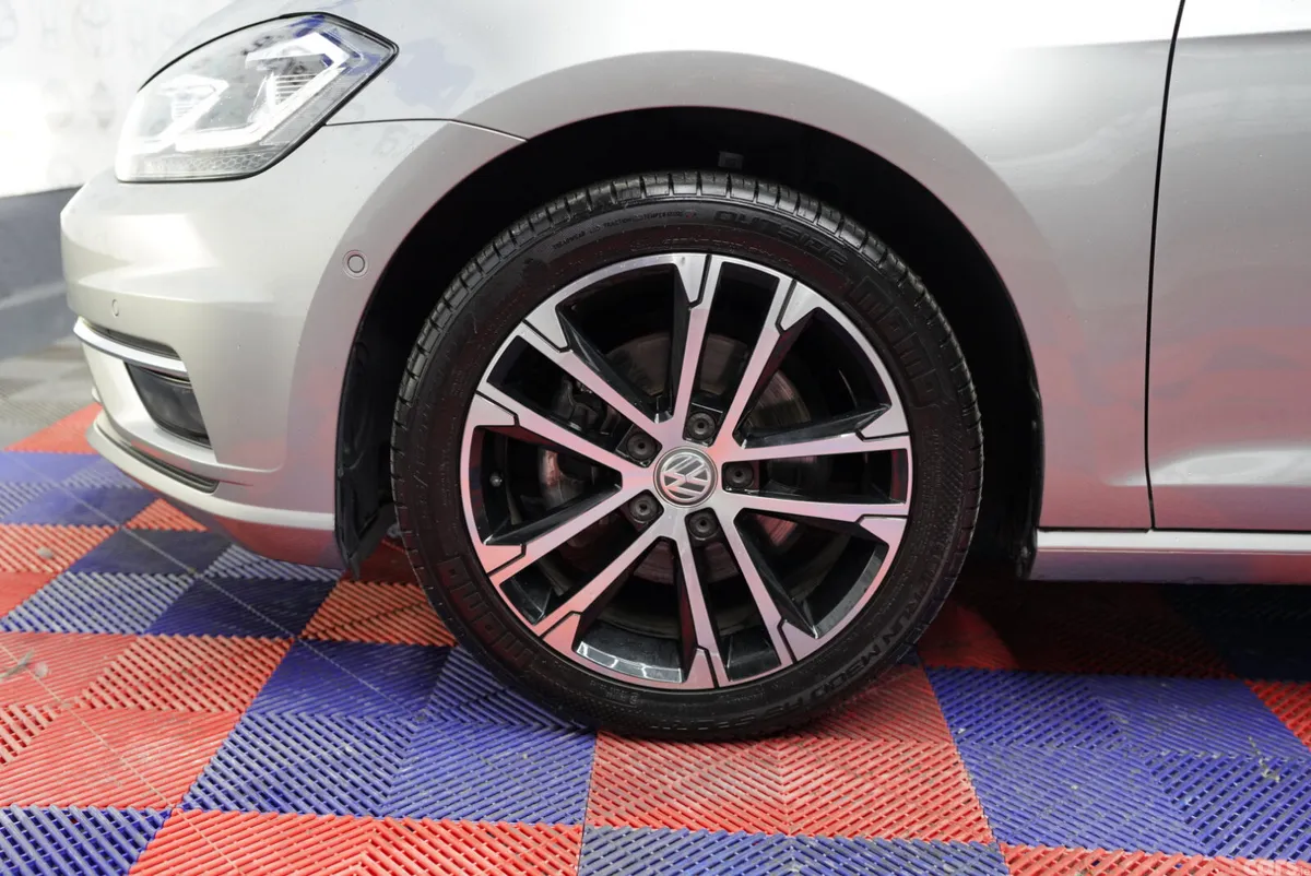 Volkswagen Golf Hatchback, Petrol, 2019, Other