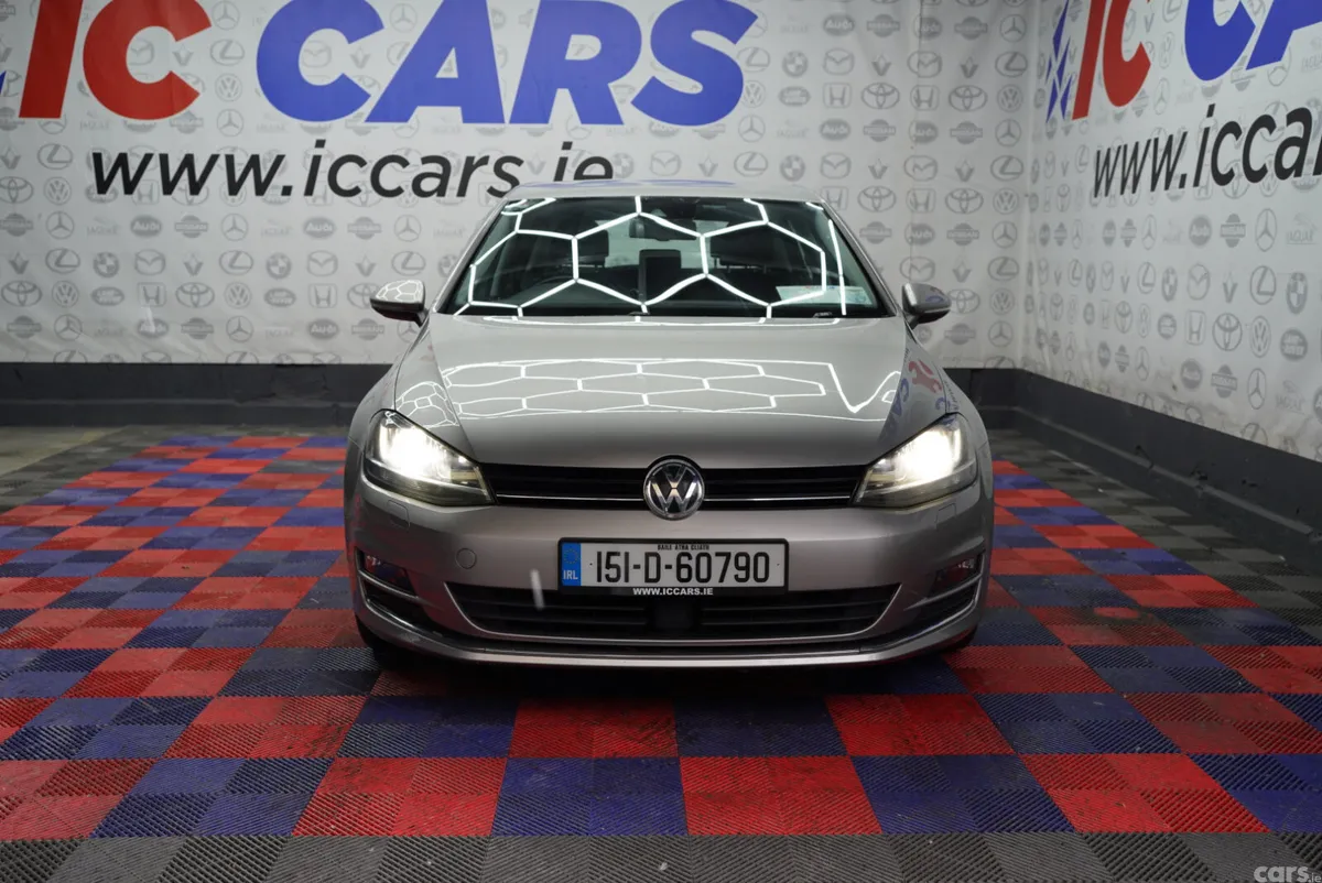 Volkswagen Golf Hatchback, Petrol, 2015, Grey