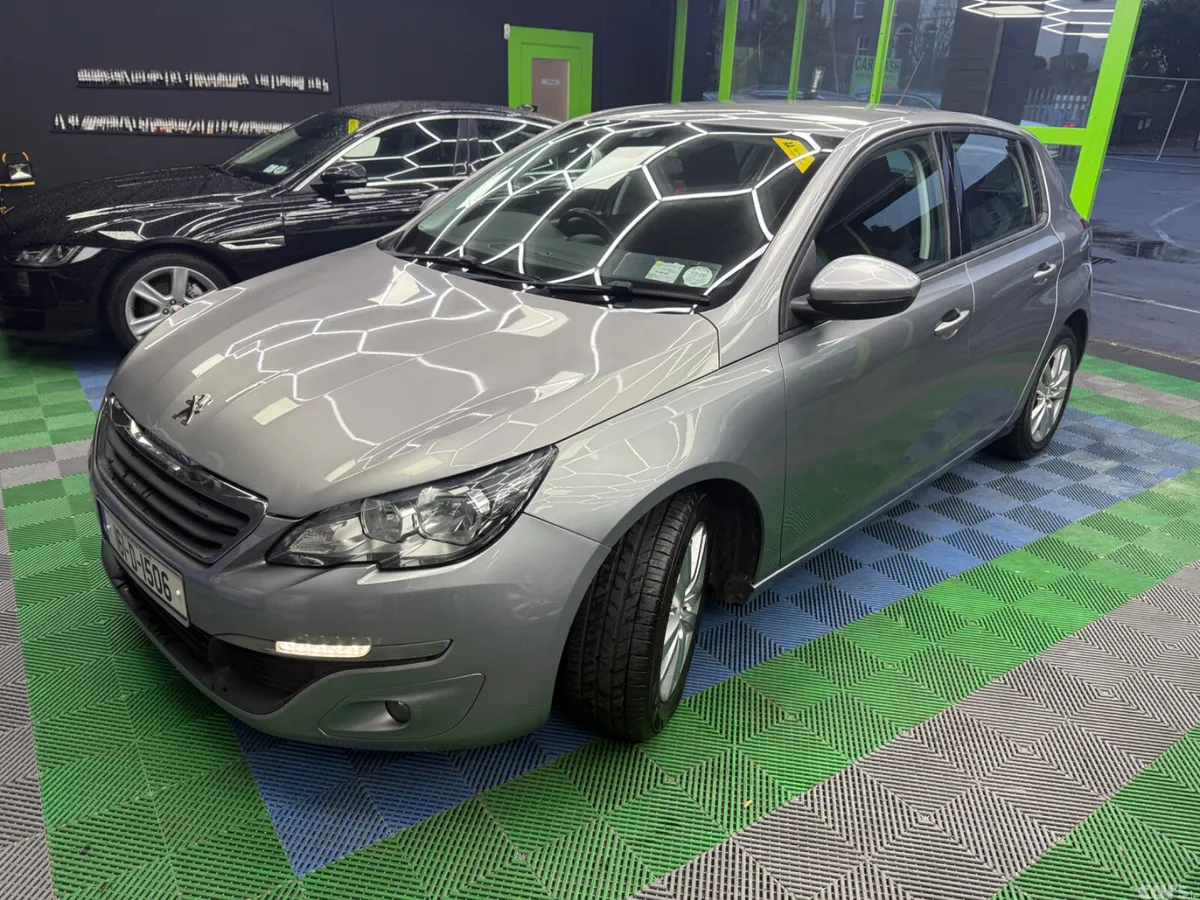Peugeot 308 Hatchback, Petrol, 2016, Grey