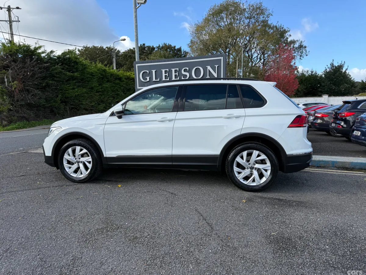 Volkswagen Tiguan SUV, Diesel, 2021, White