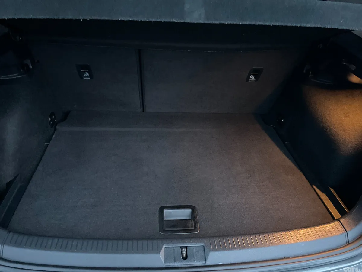 Volkswagen Golf Hatchback, Diesel, 2018, Grey