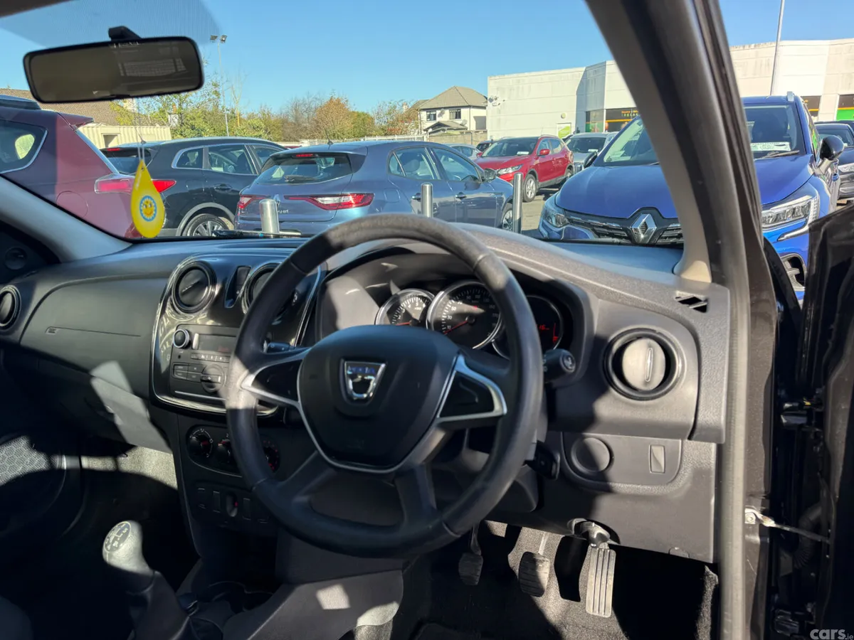 Dacia Sandero Hatchback, Petrol, 2018, Black