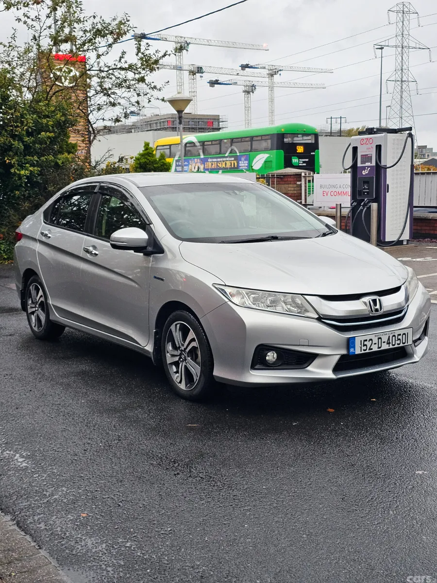 Honda Grace Saloon, Petrol Hybrid, 2015, Grey