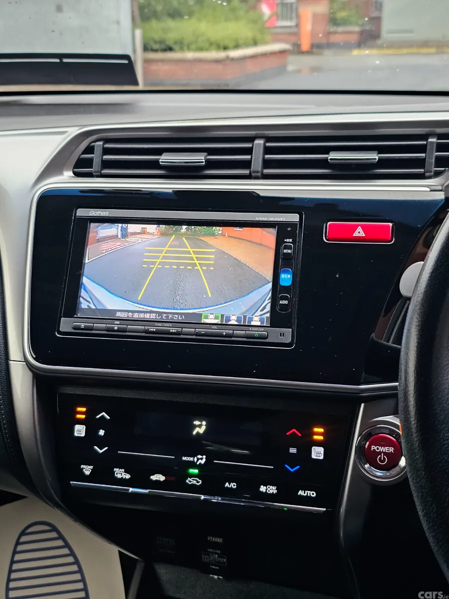 Honda Grace Saloon, Petrol Hybrid, 2015, Grey