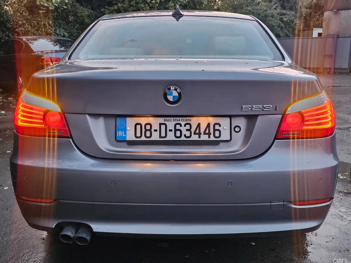 BMW 5-Series Saloon, Petrol, 2008, Grey
