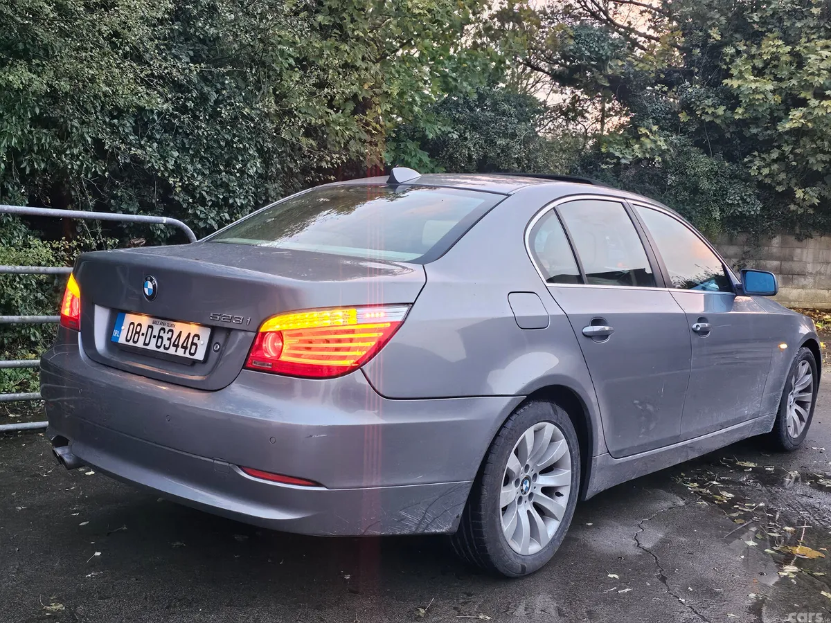 BMW 5-Series Saloon, Petrol, 2008, Grey