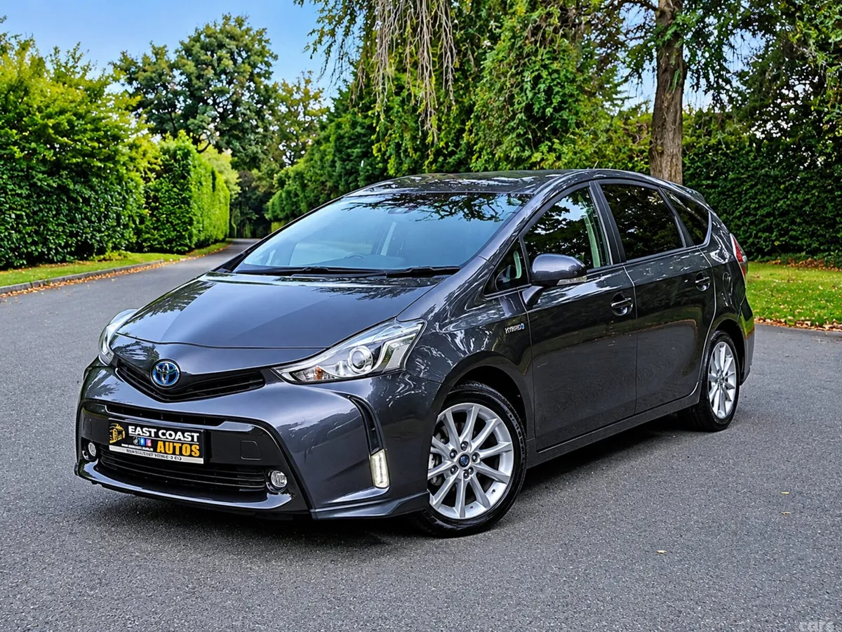 Toyota Prius MPV, Petrol Hybrid, 2019, White