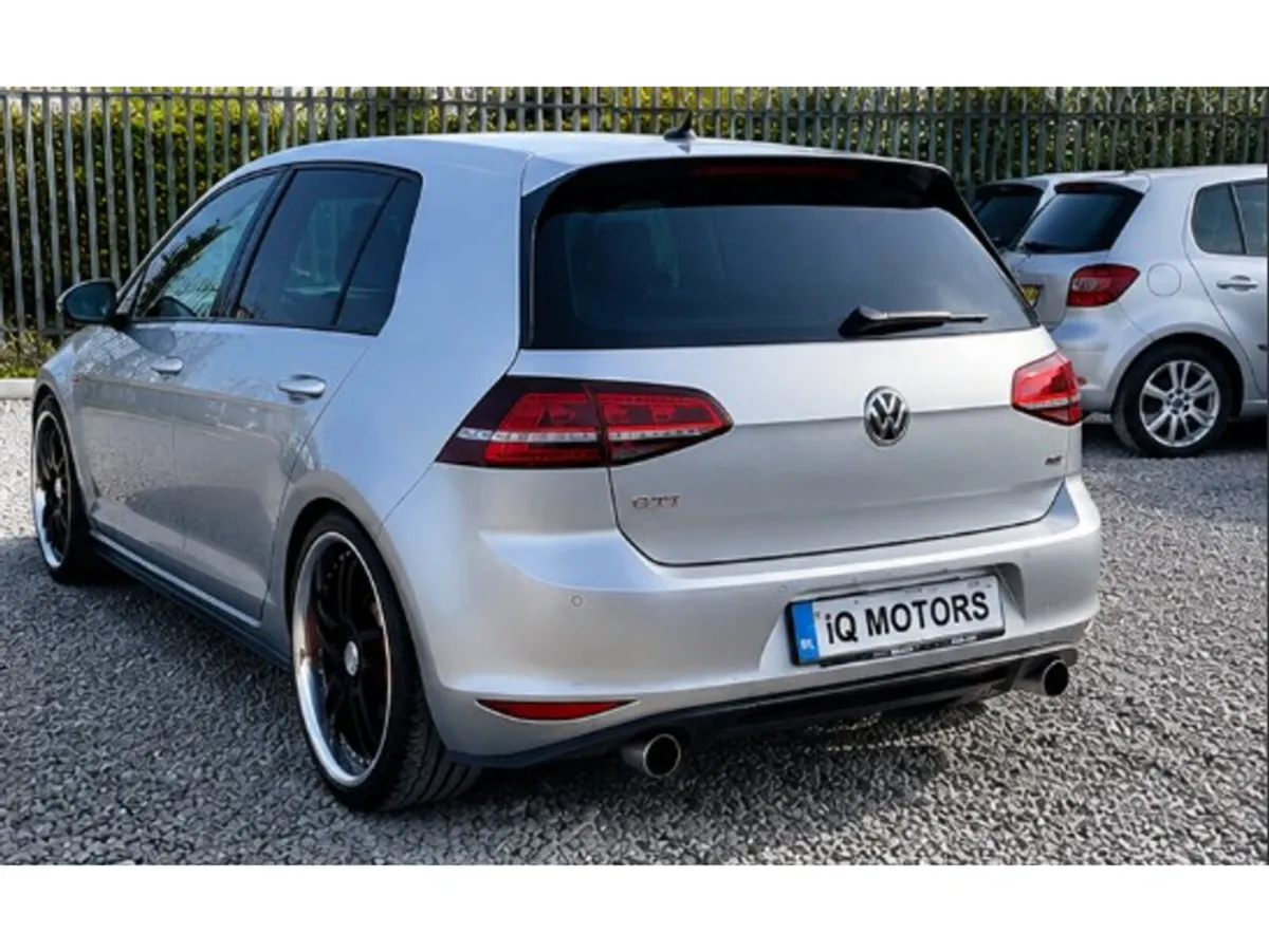 Volkswagen Golf Hatchback, Petrol, 2014, Grey