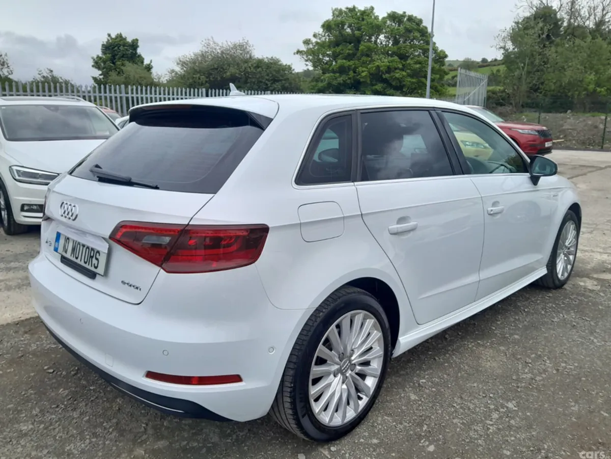 Audi A3 Hatchback, Petrol Plug-in Hybrid, 2016, White