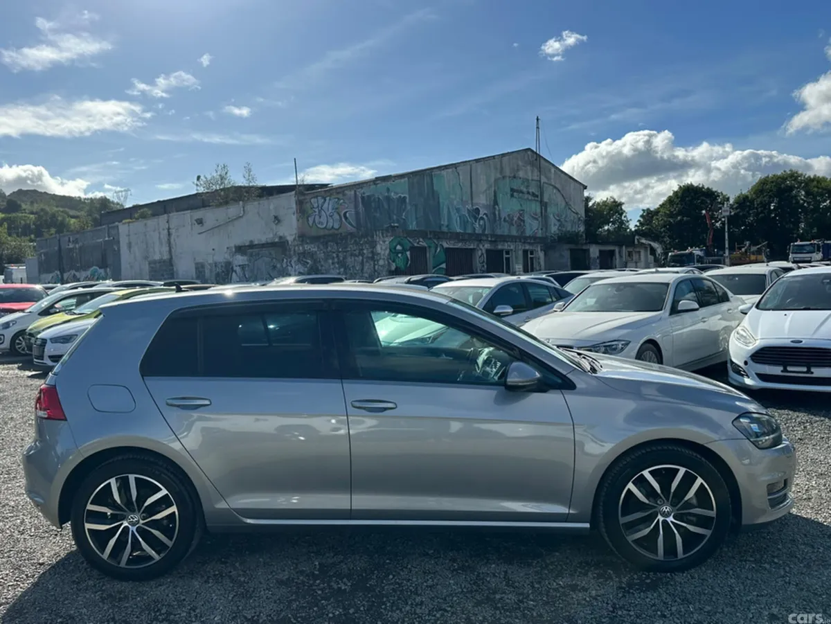 Volkswagen Golf Hatchback, Petrol, 2015, Grey