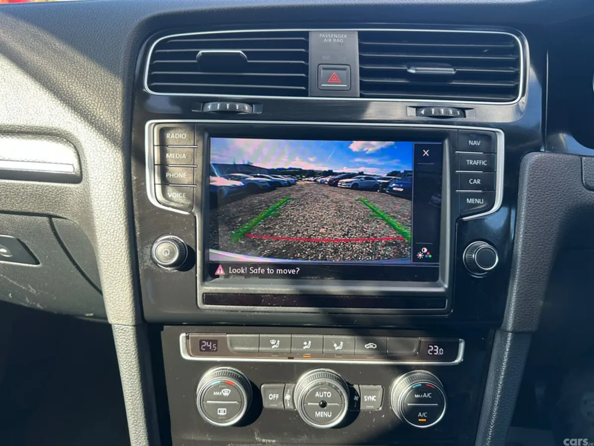 Volkswagen Golf Hatchback, Petrol, 2015, Grey