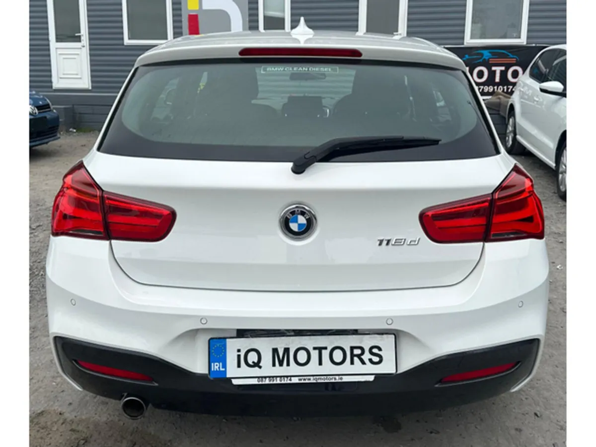 BMW 1-Series Hatchback, Diesel, 2016, White