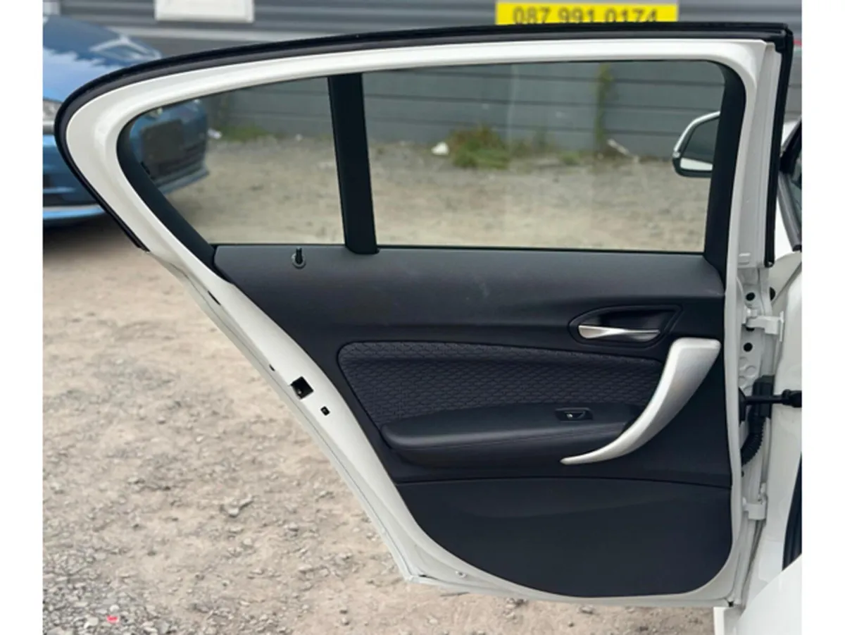 BMW 1-Series Hatchback, Diesel, 2016, White