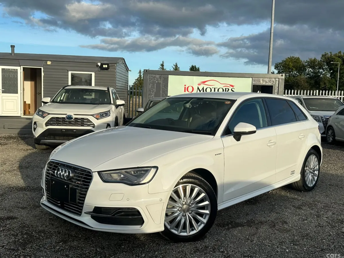 Audi A3 Hatchback, Petrol Plug-in Hybrid, 2016, White