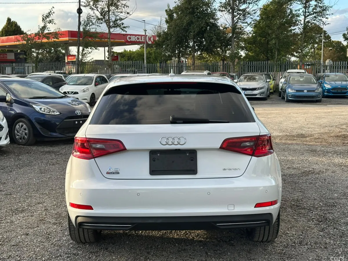 Audi A3 Hatchback, Petrol Plug-in Hybrid, 2016, White
