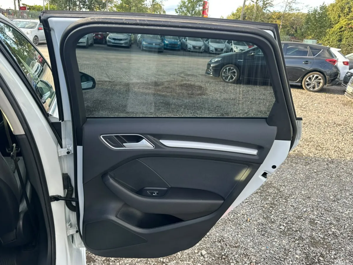 Audi A3 Hatchback, Petrol Plug-in Hybrid, 2016, White
