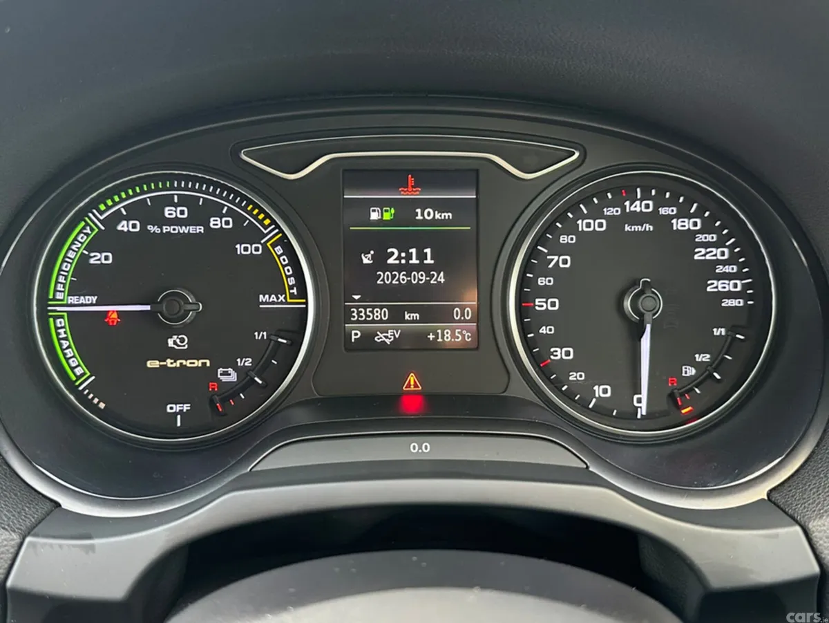 Audi A3 Hatchback, Petrol Plug-in Hybrid, 2016, White