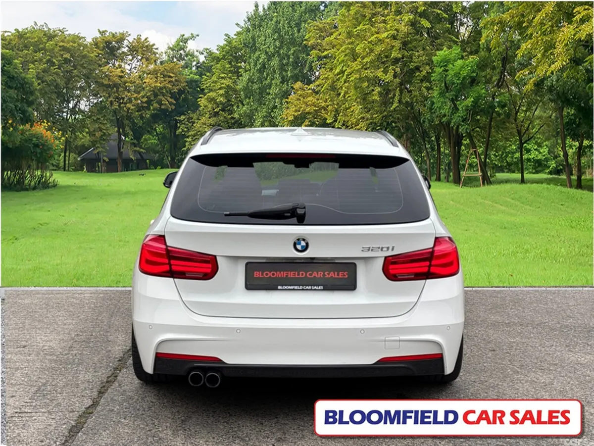 BMW 3-Series Estate, Petrol, 2016, White