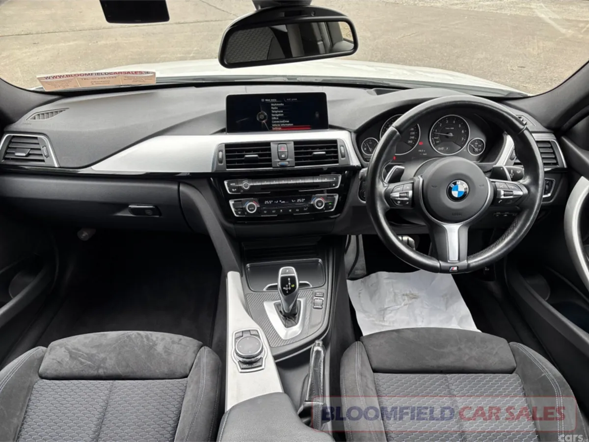 BMW 3-Series Estate, Petrol, 2016, White