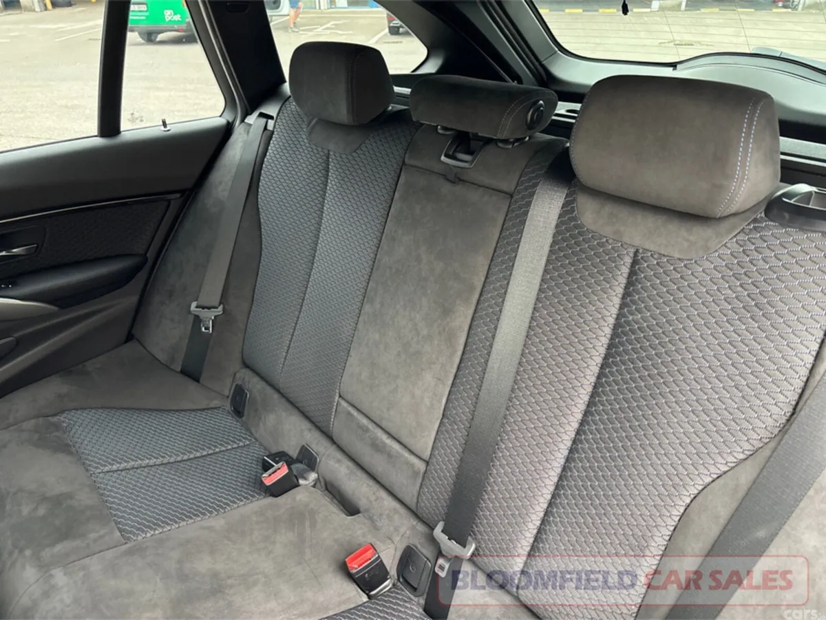 BMW 3-Series Estate, Petrol, 2016, White