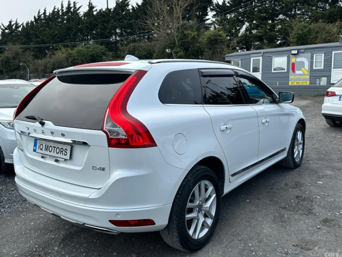 Volvo XC60 SUV, Diesel, 2017, White