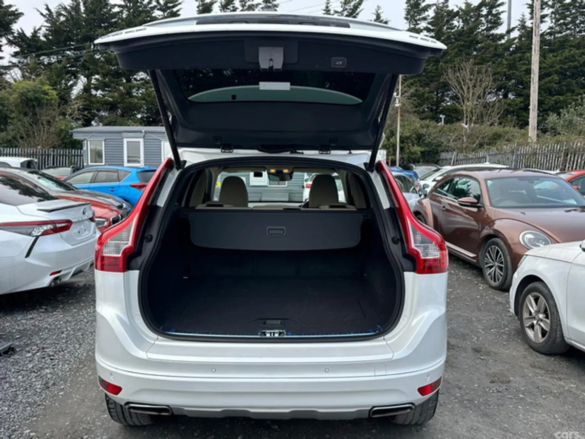 Volvo XC60 SUV, Diesel, 2017, White