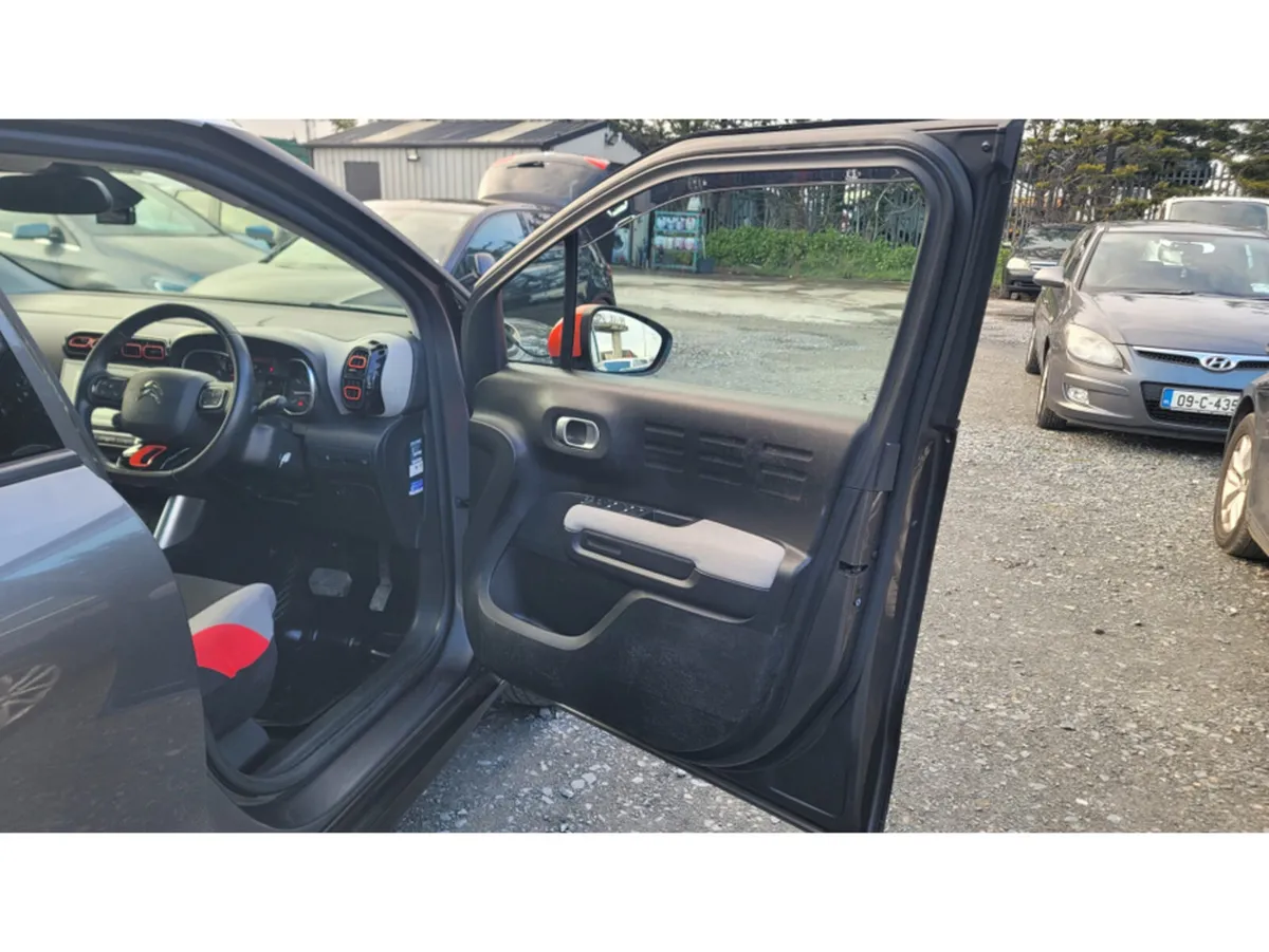 Citroen C3 Aircross SUV, Petrol, 2019, Grey