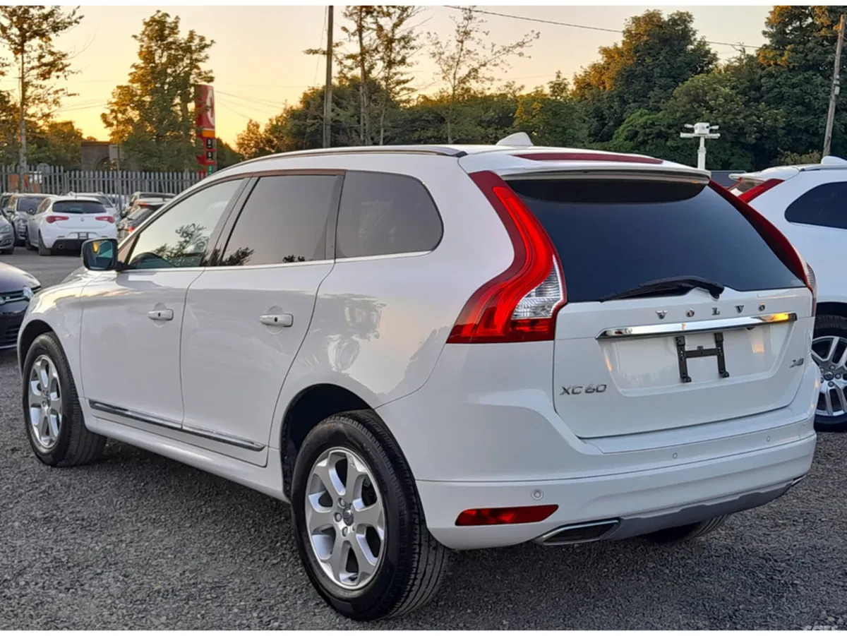 Volvo XC60 SUV, Diesel, 2017, White