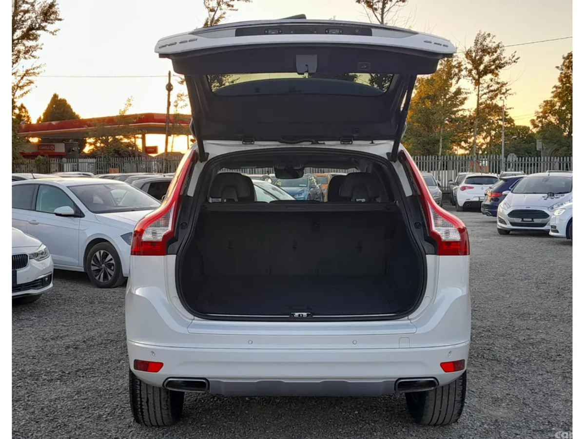 Volvo XC60 SUV, Diesel, 2017, White