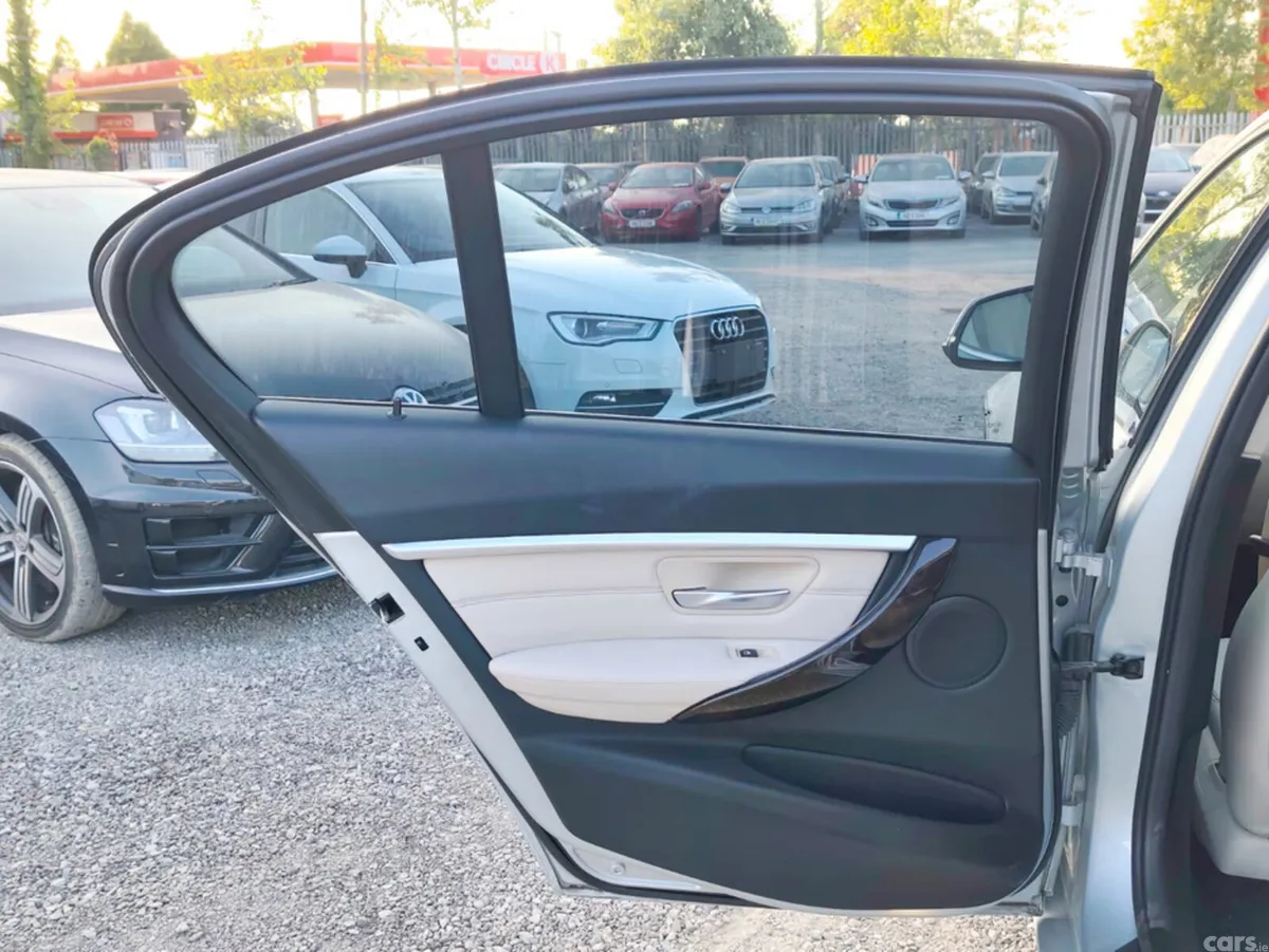 BMW 3-Series Saloon, Petrol Hybrid, 2016, Silver