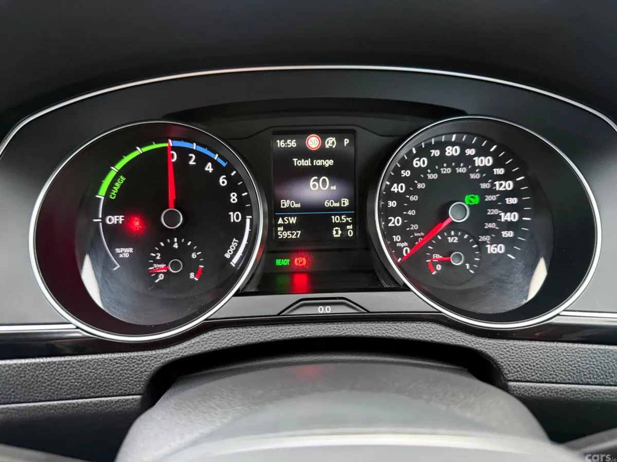 Volkswagen Passat Saloon, Petrol Hybrid, 2022, Grey