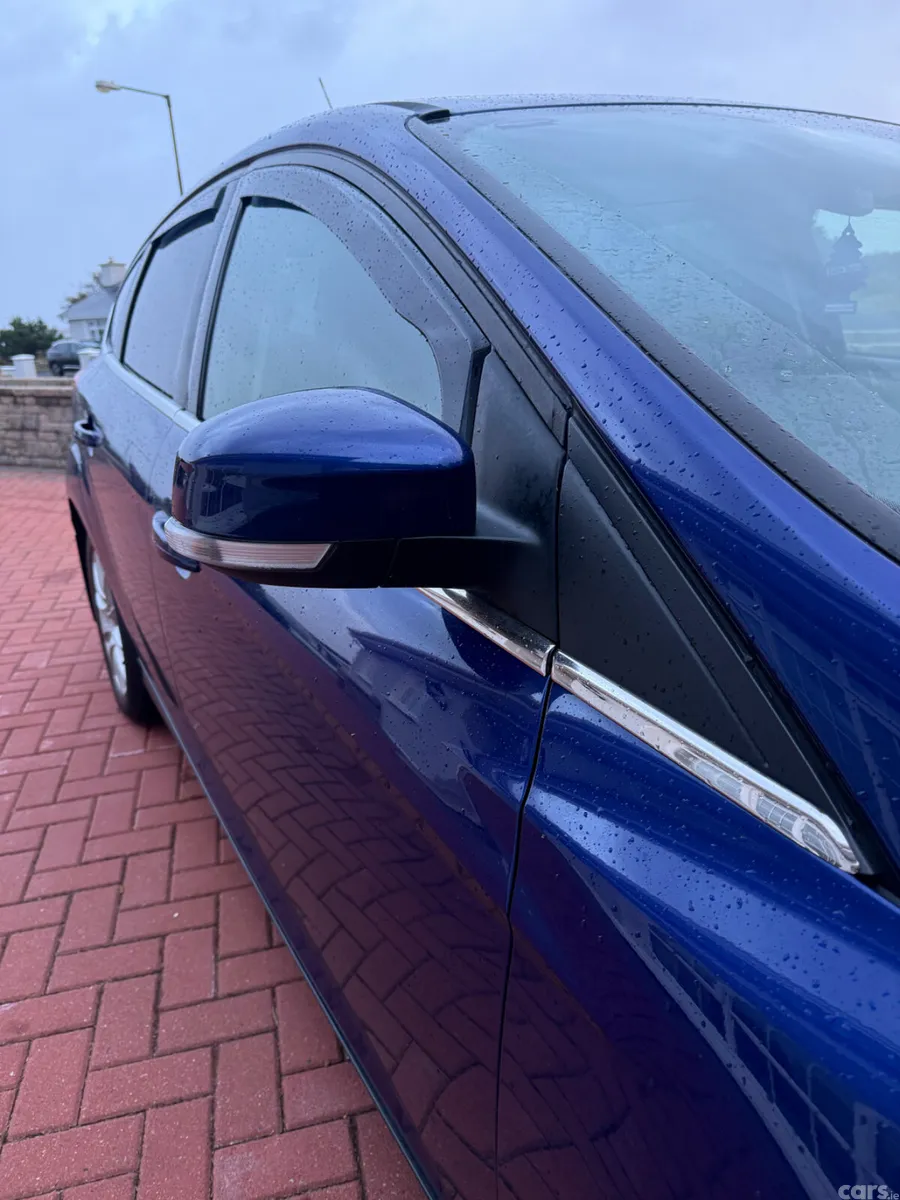 Ford Focus Hatchback, Petrol, 2015, Blue