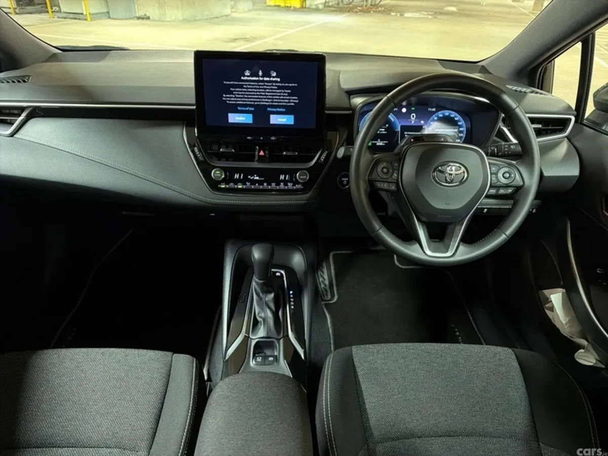 Toyota Corolla Hatchback, Petrol Hybrid, 2026, Black